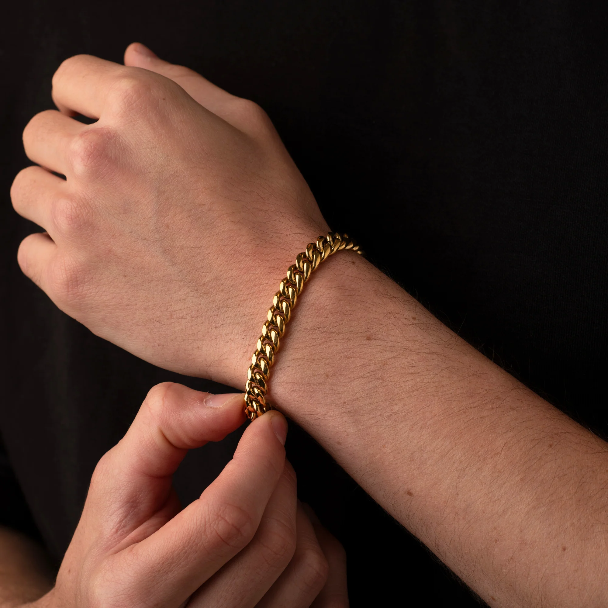 Gold Cuban Bracelet & Chain Set – 8mm - Image 7
