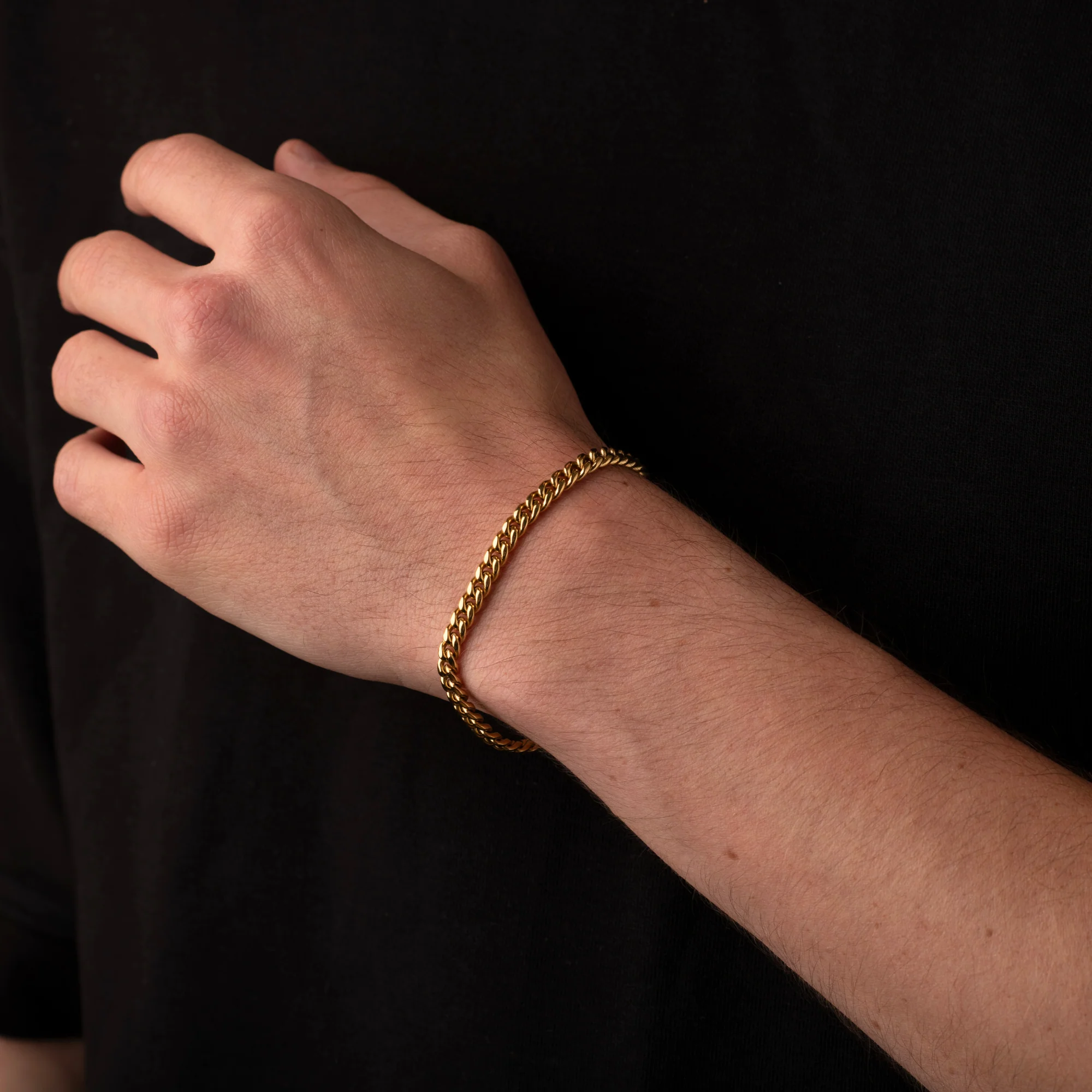 Gold Cuban Chain Bracelet 4MM - Image 4