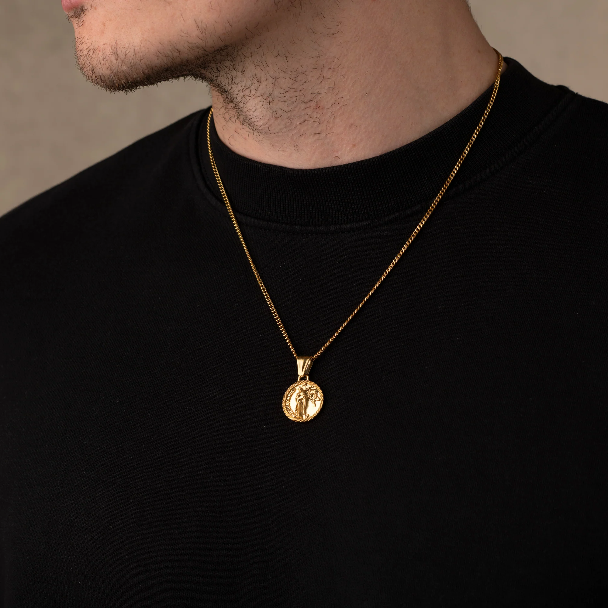 Gold Jesus Christ Necklace Pendant - Image 5
