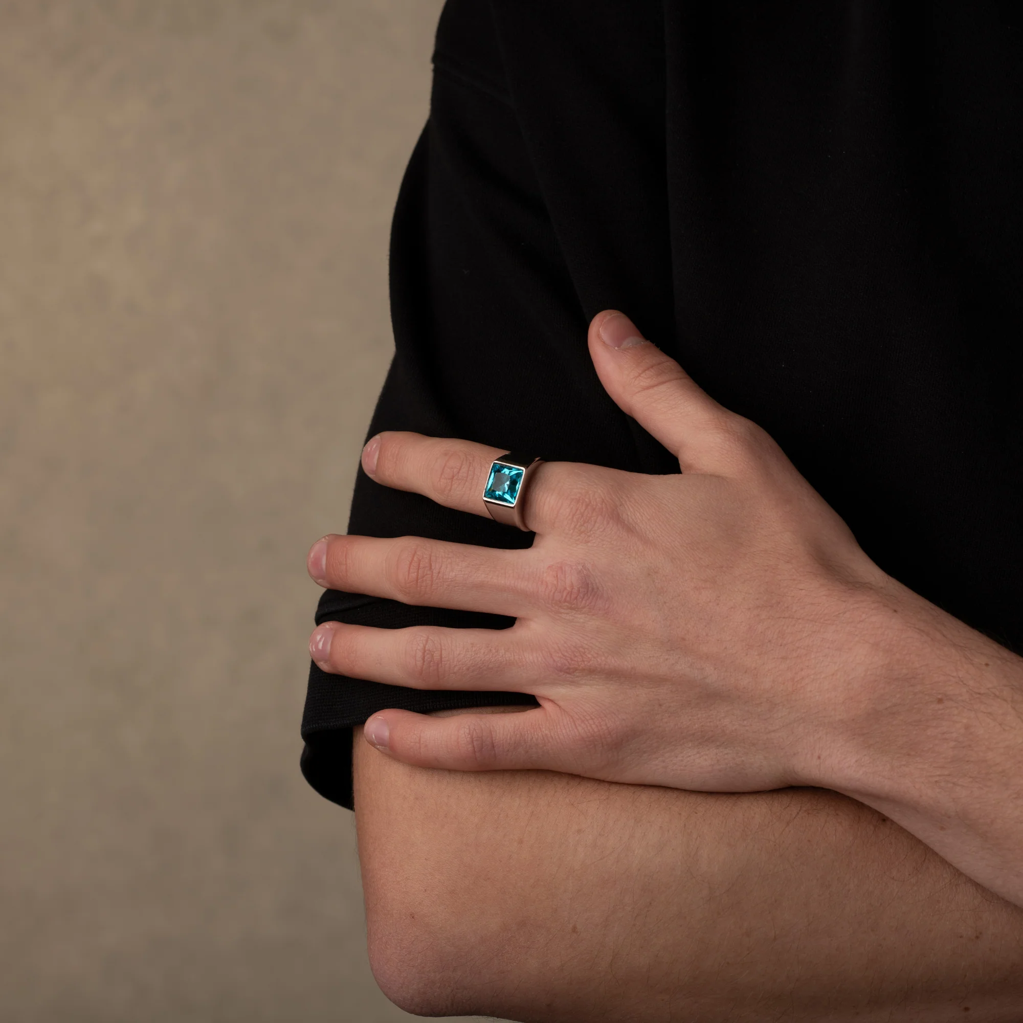 Silver Blue Stone Signet Ring - Image 3