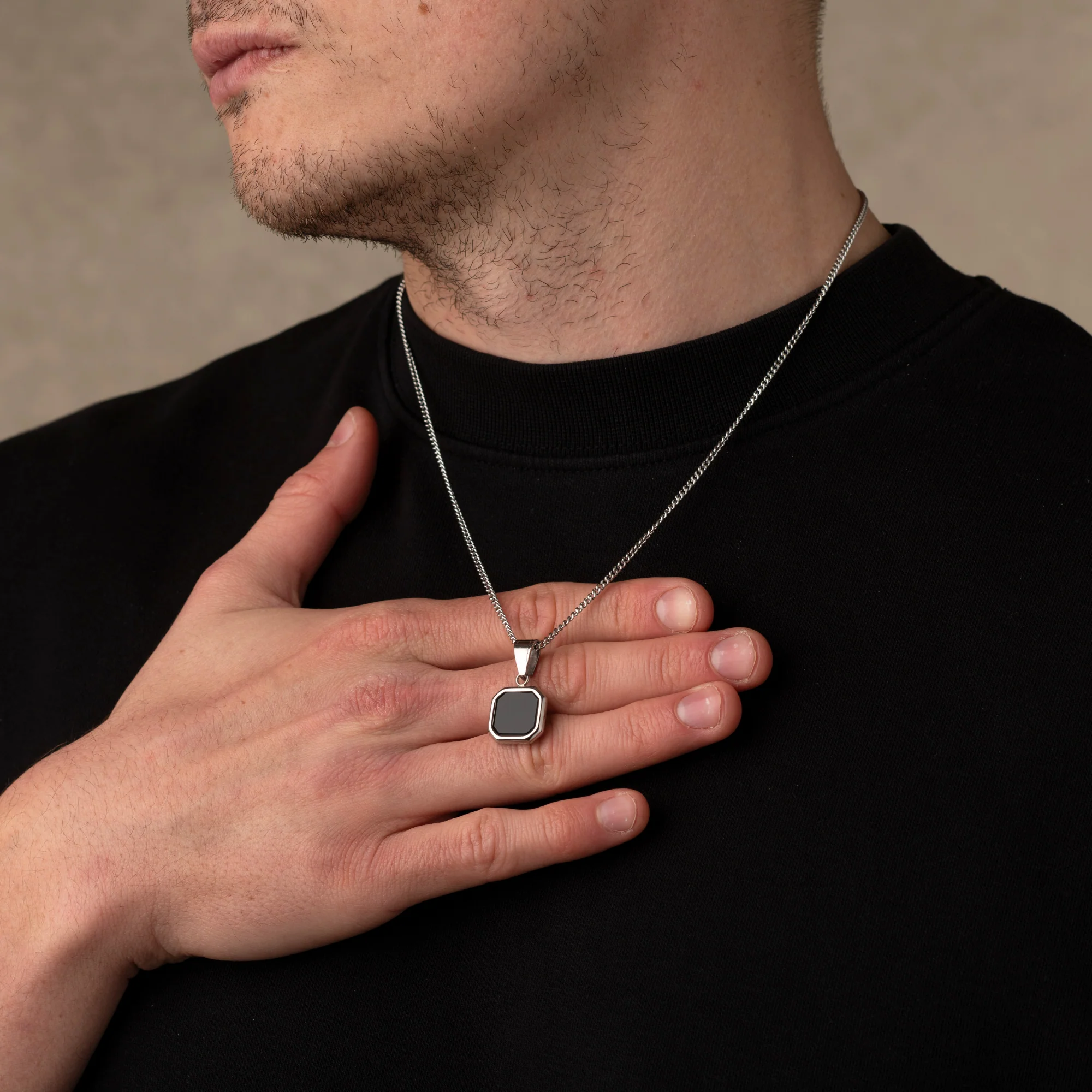 Silver Onyx Stone Necklace Pendant - Image 4