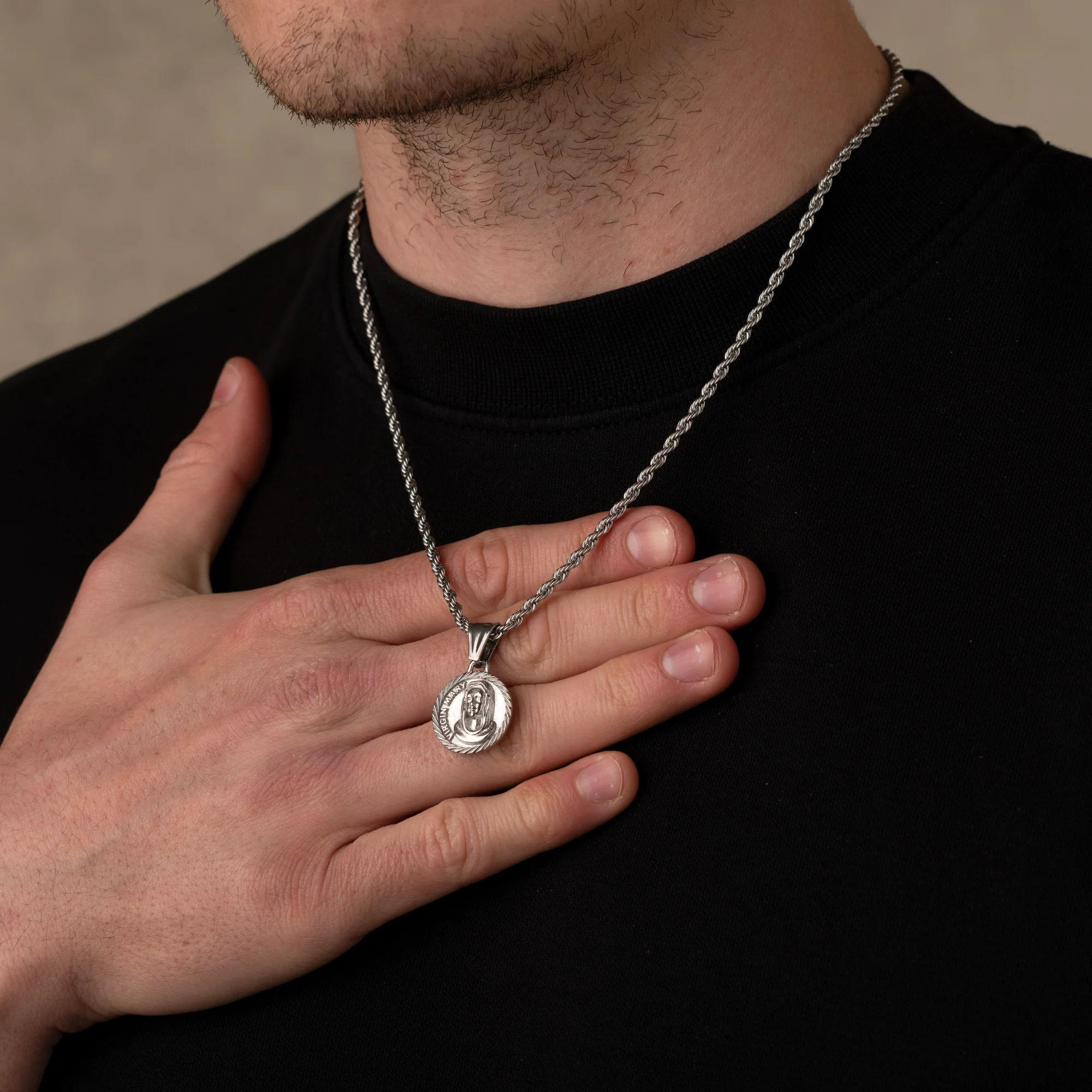 Silver St Mary Pendant - Image 4