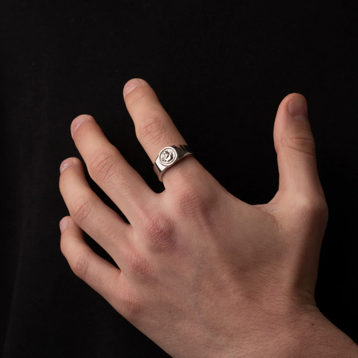 Silver Zeus God Signet Ring - Image 3